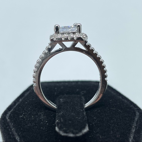 925 Sterling Silver Emerald Cut Diamond Ring 6 - Picture 6 of 12